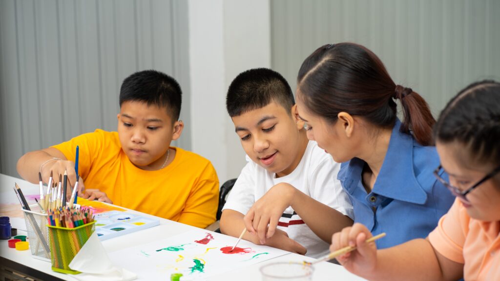 green animated skincare organic product ad video (4)